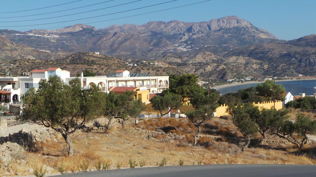 Seven Stars Hotell Kárpathos Eksteriør bilde