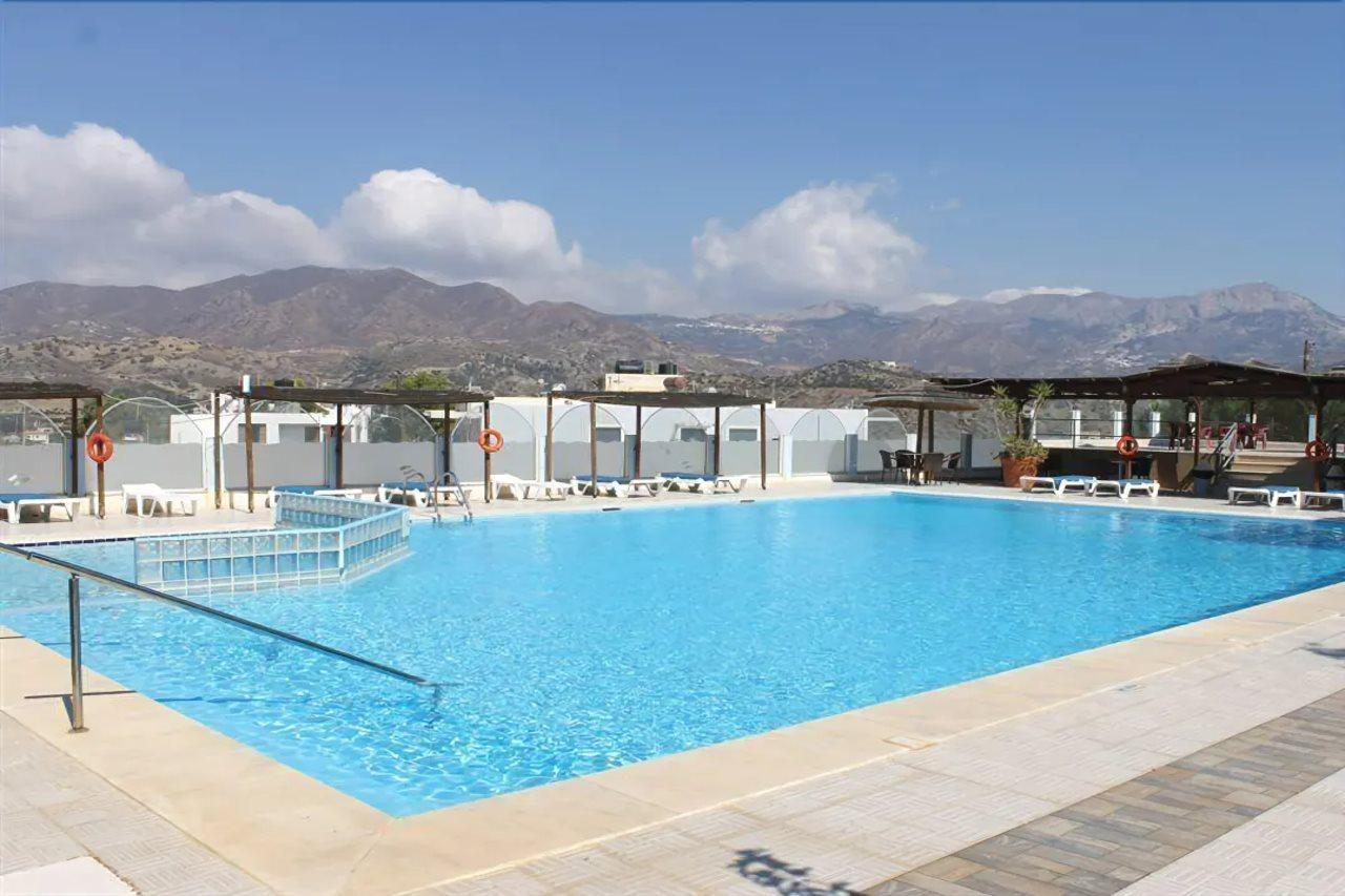 Seven Stars Hotell Kárpathos Eksteriør bilde