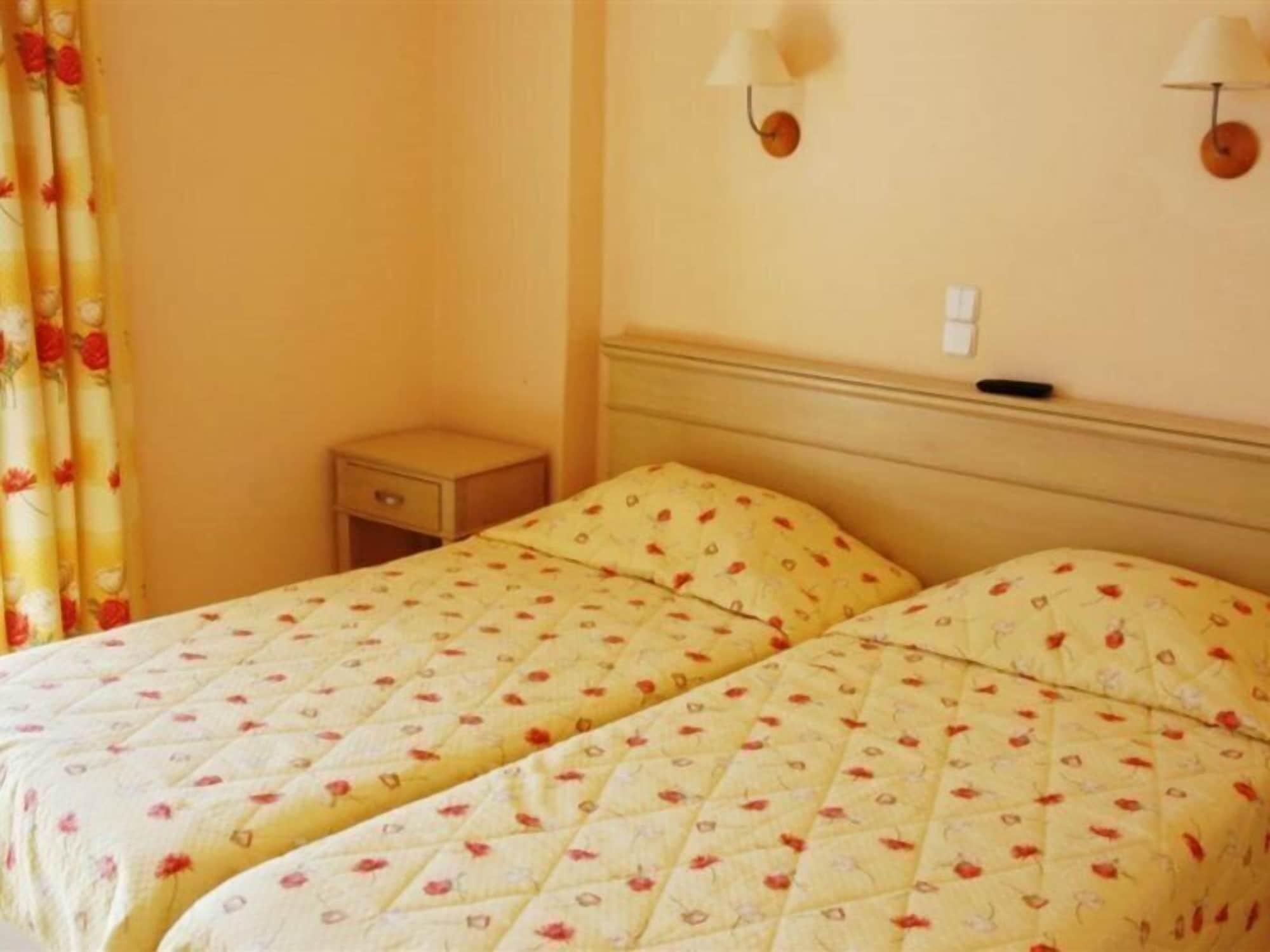 Seven Stars Hotell Kárpathos Eksteriør bilde