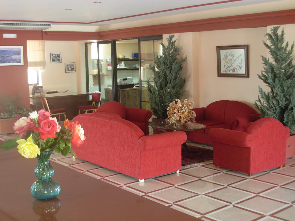 Seven Stars Hotell Kárpathos Eksteriør bilde